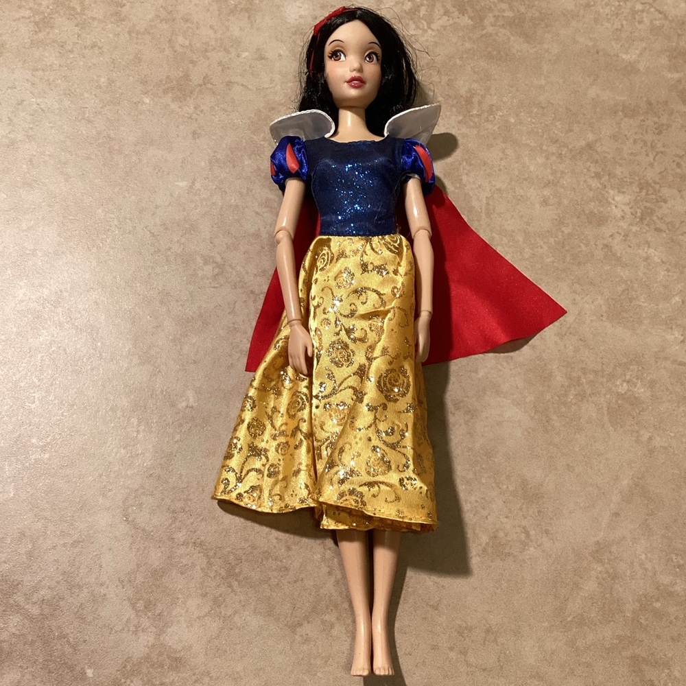 Disney Snow White Doll